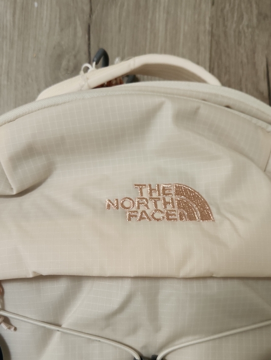 The Northface Women\'s Borealis Luxe Backpack - Gardenia White/Burnt Coral Metal main image 5